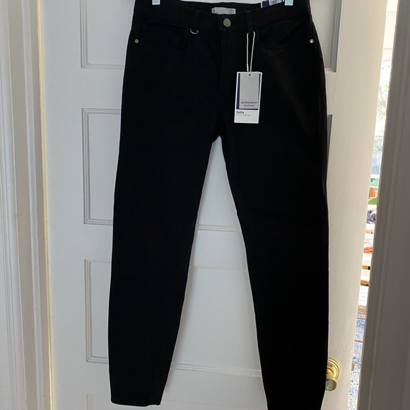 Zara Mid Rise Black Jeans Super Soft Pants - Picture 3 of 7